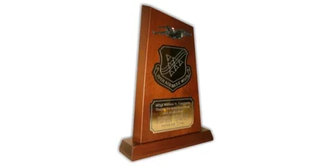Plaques: Plaque 2 (PL-007)